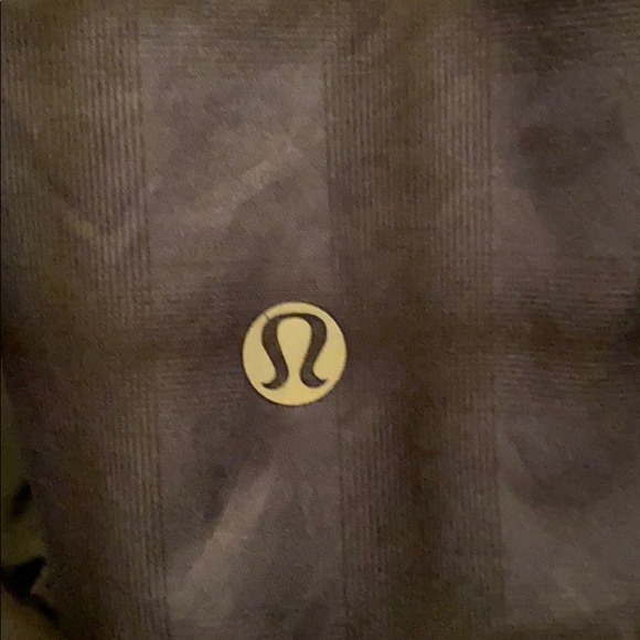Lululemon zip up windbreaker - Picture 4 of 4